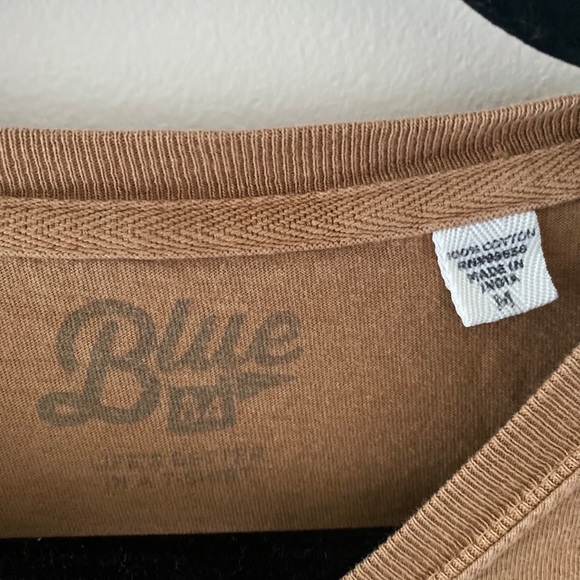 Blue 84 size medium t shirt - Picture 3 of 3